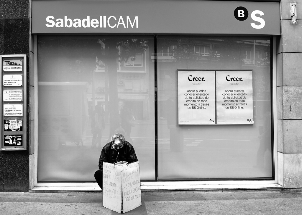 Jeanette-Conesa-la-otra-cara-de-los-bancos